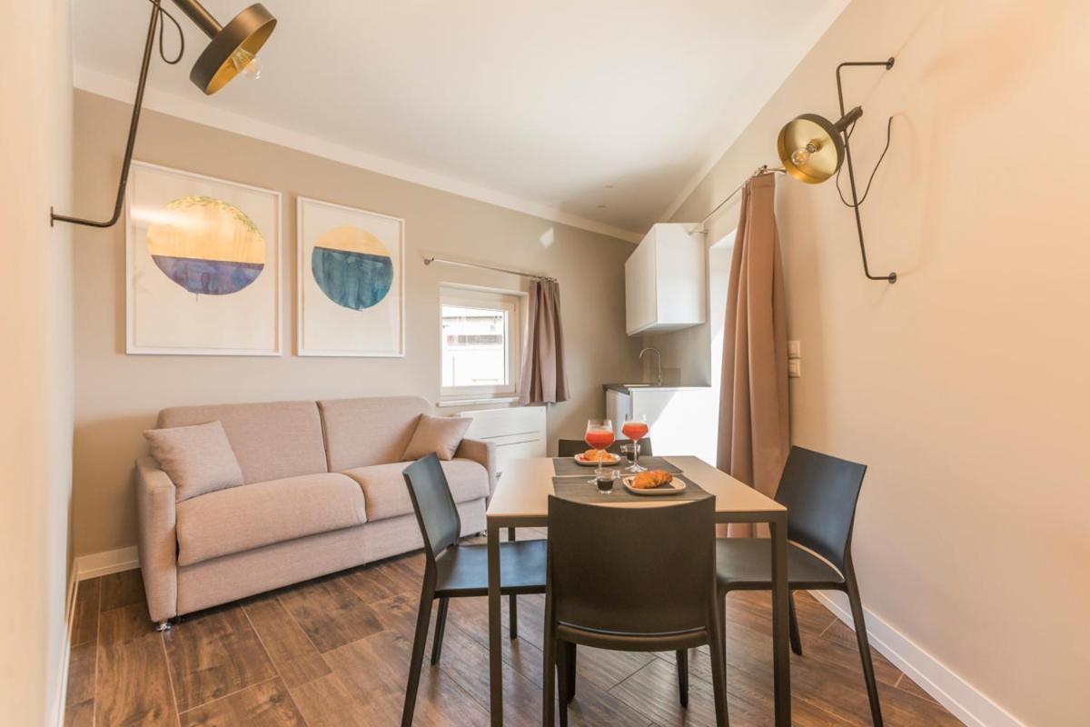Residenza Trinita Maggiore ナポリ エクステリア 写真